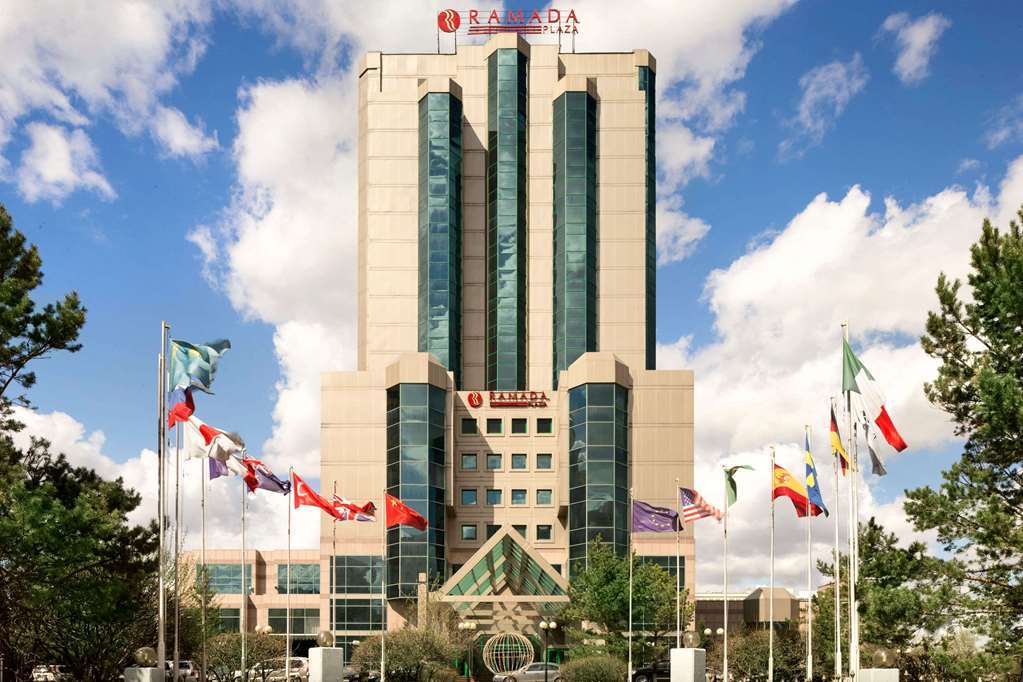 Ramada Plaza Astana Hotel Exterior photo