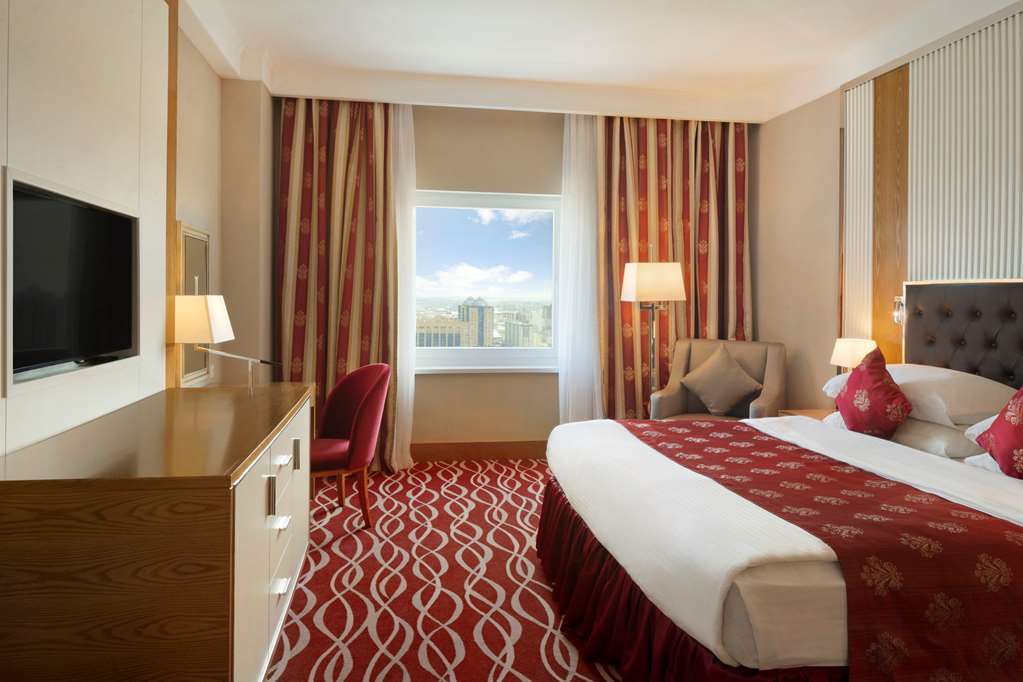 Ramada Plaza Astana Hotel Room photo